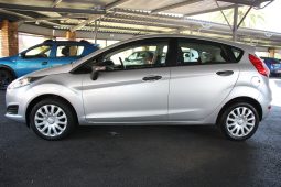 
										2017 Ford Fiesta 1.0 Ecoboost full									