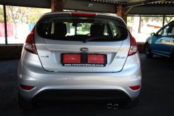 
										2017 Ford Fiesta 1.0 Ecoboost full									