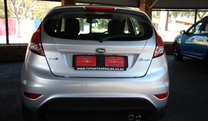 
								2017 Ford Fiesta 1.0 Ecoboost full									