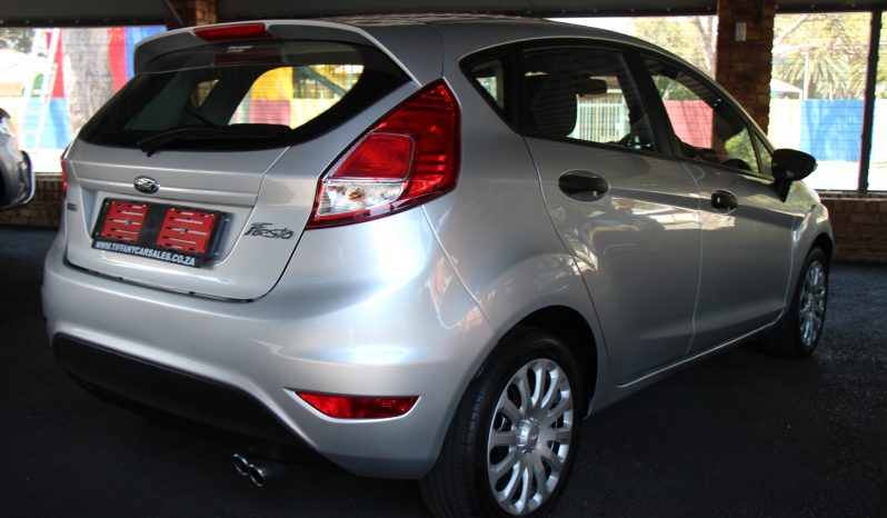 
								2017 Ford Fiesta 1.0 Ecoboost full									