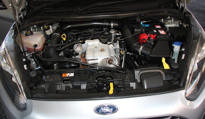 
								2017 Ford Fiesta 1.0 Ecoboost full									