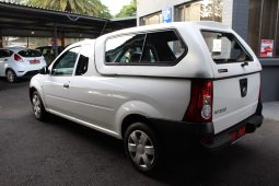 
										2021 Nissan NP200 1.6 A/C Safety Pack full									