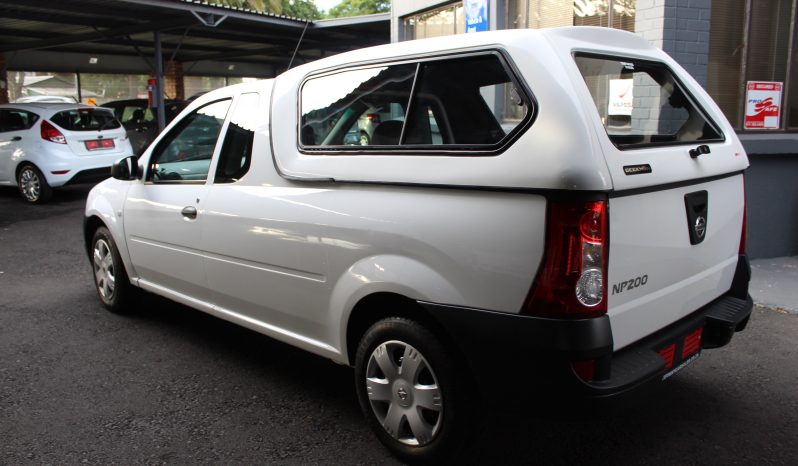 
								2021 Nissan NP200 1.6 A/C Safety Pack full									