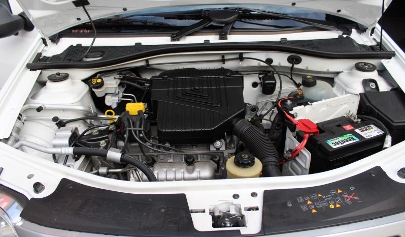 
								2021 Nissan NP200 1.6 A/C Safety Pack full									