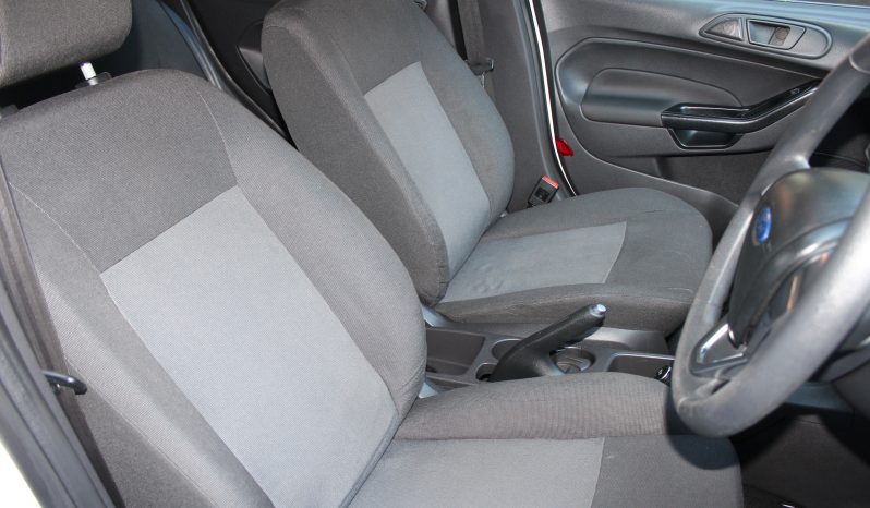 
								2016 Ford Fiesta 1.4 Ambiente 5Dr full									