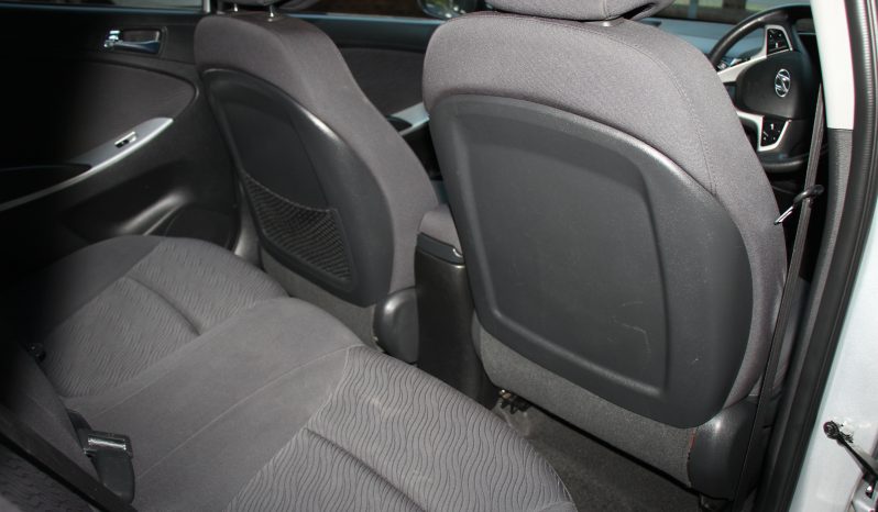 
								2016 Hyundai Accent 1.6 Motion full									