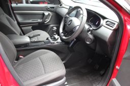 
										2021 Renault Kiger 1.0T Intens full									