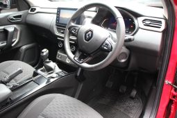 
										2021 Renault Kiger 1.0T Intens full									