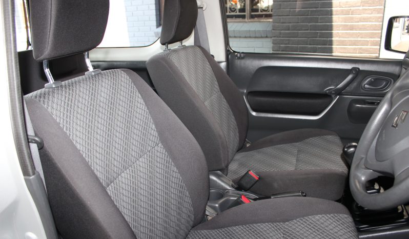 
								2016 Suzuki Jimny 1.3 full									