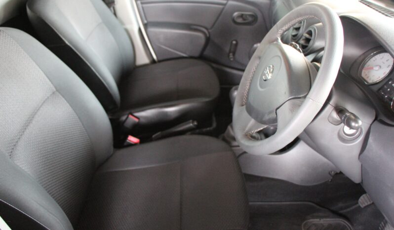 
								2020 Nissan NP200 1.6 A/C Safety Pack full									