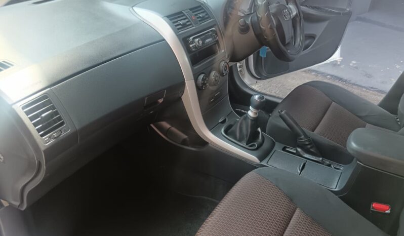
								2018 Toyota Corolla Quest 1.6 full									