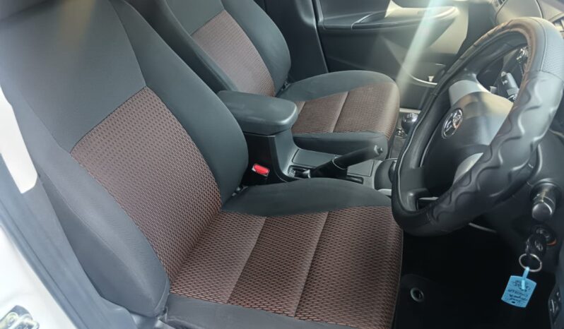 
								2018 Toyota Corolla Quest 1.6 full									