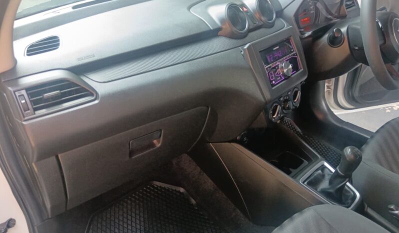 
								2021 Suzuki Swift 1.2GA full									
