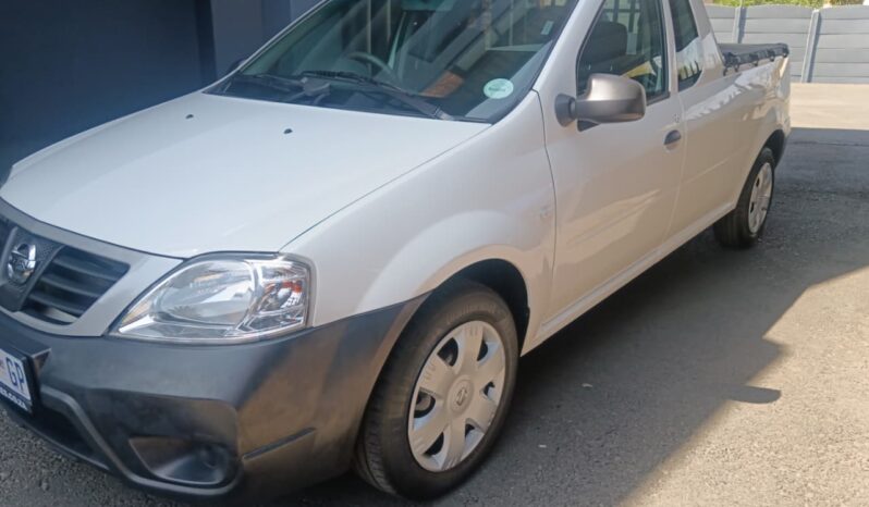 
								2018 Nissan NP200 1.6 A/C Safety Pack full									