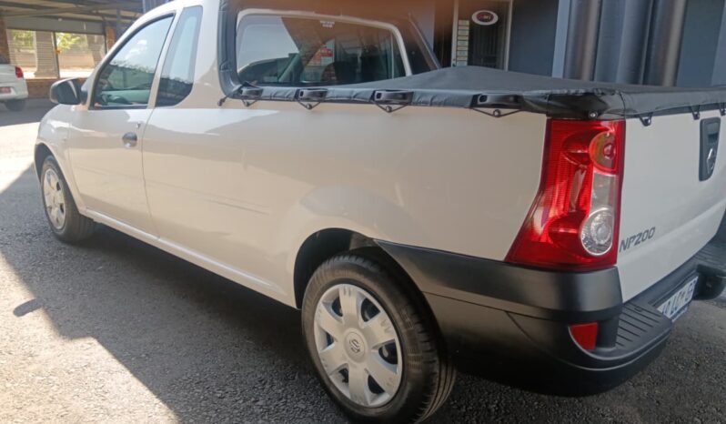 
								2018 Nissan NP200 1.6 A/C Safety Pack full									