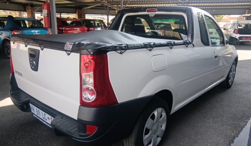 
								2018 Nissan NP200 1.6 A/C Safety Pack full									