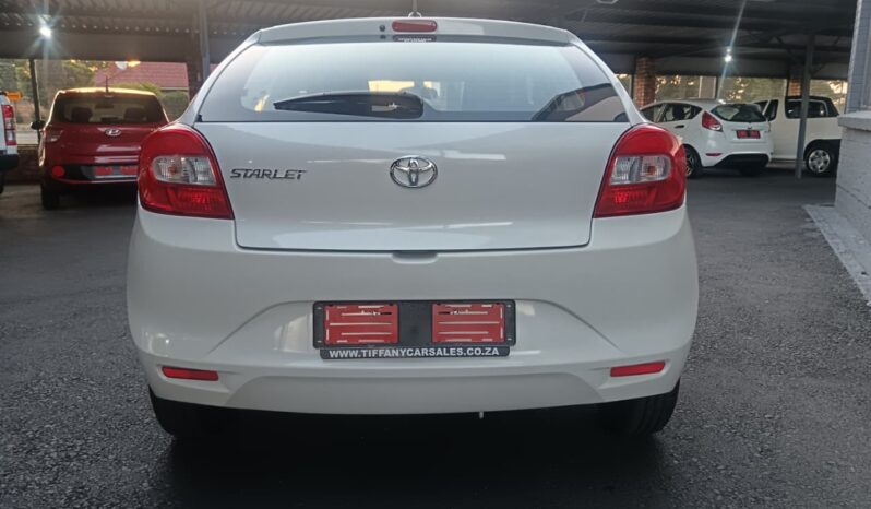 
								2022 Toyota Starlet 1.4 Xi full									