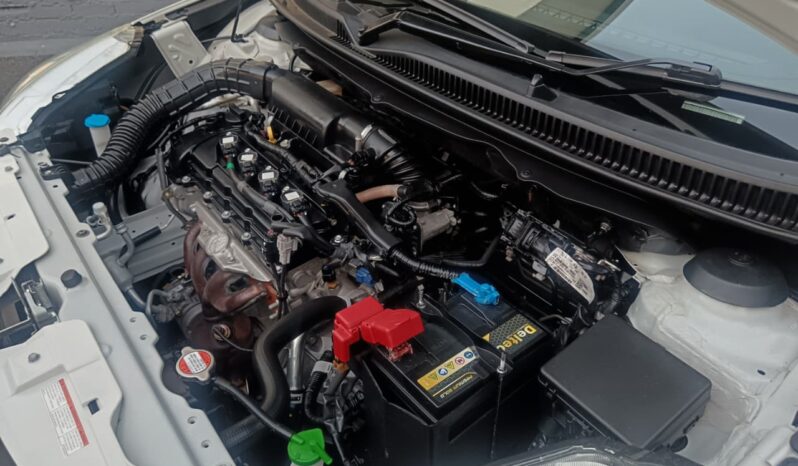 
								2022 Toyota Starlet 1.4 Xi full									