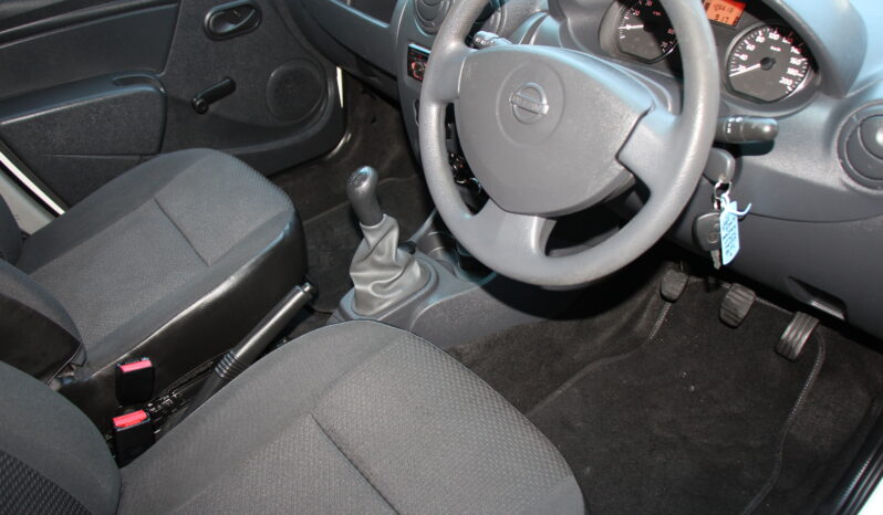
								2018 Nissan NP200 1.6 A/C P/u S/C full									