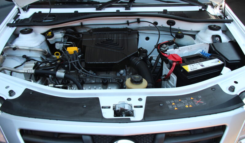 
								2018 Nissan NP200 1.6 A/C P/u S/C full									