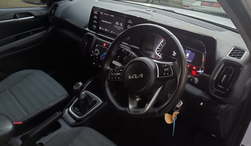 
								2023 Kia Sonet 1.5 EX full									