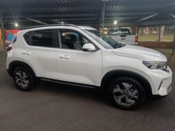 
										2023 Kia Sonet 1.5 EX full									