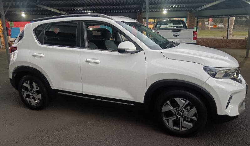 
								2023 Kia Sonet 1.5 EX full									