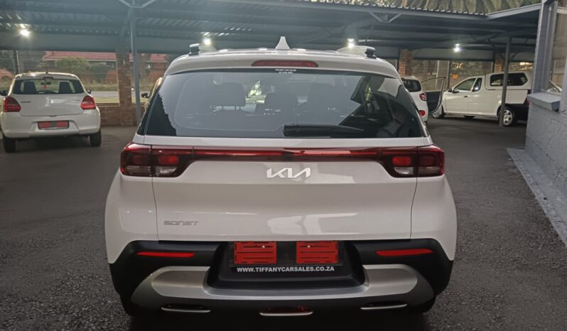 
								2023 Kia Sonet 1.5 EX full									