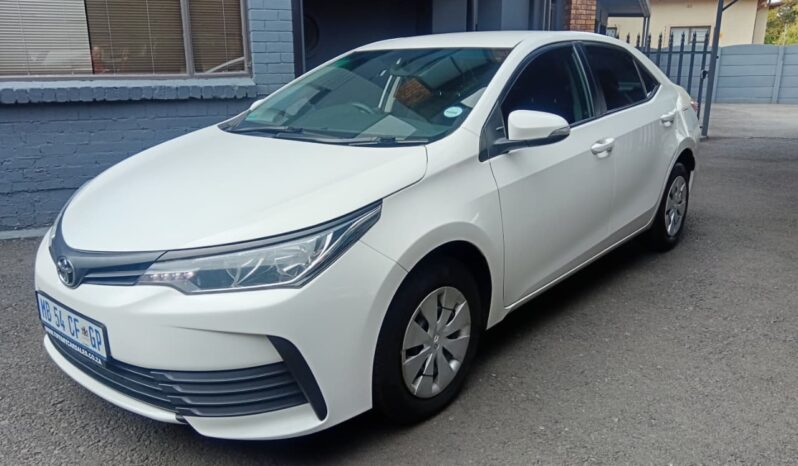 
								2023 Toyota Corolla Quest Plus 1.8 full									