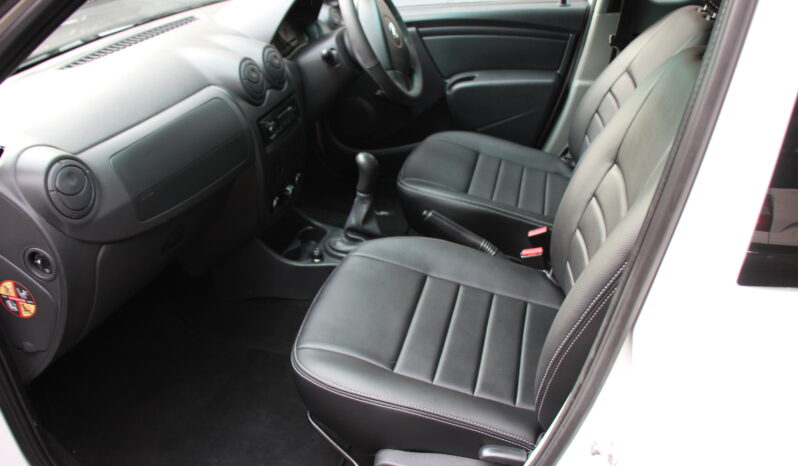 
								2022 Nissan NP200 1.6 A/C Safety Pack full									