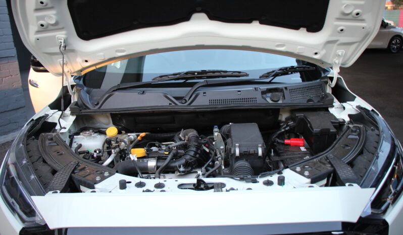 
								2025 Nissan Magnite 1.0T Acenta full									