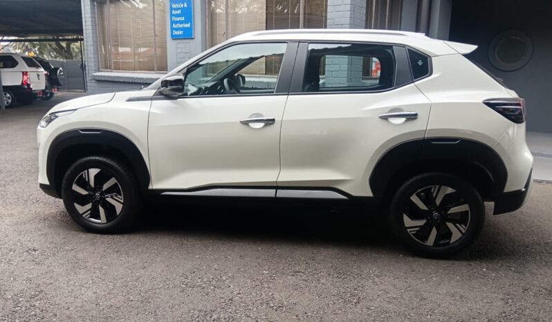 
								2025 Nissan Magnite 1.0T Acenta full									