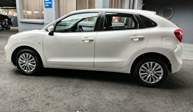 
								2022 Toyota Starlet 1.4 XI full									