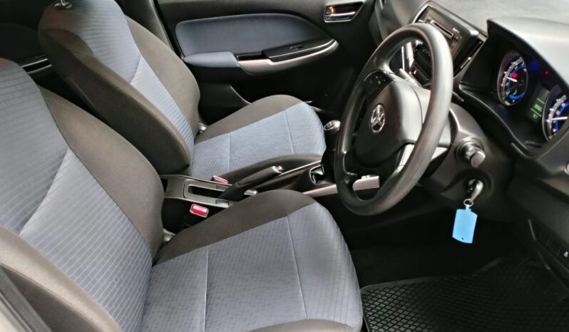 
								2022 Toyota Starlet 1.4 XI full									